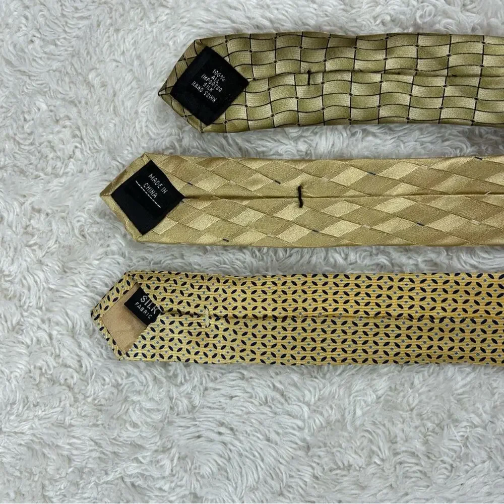 Red‎ and gold necktie lot - bundle of 7 ties silk